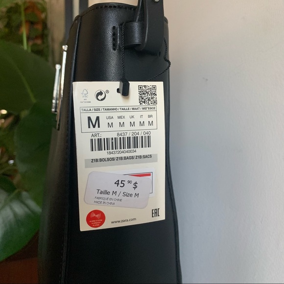 Zara bucket purse - Picture 4 of 4